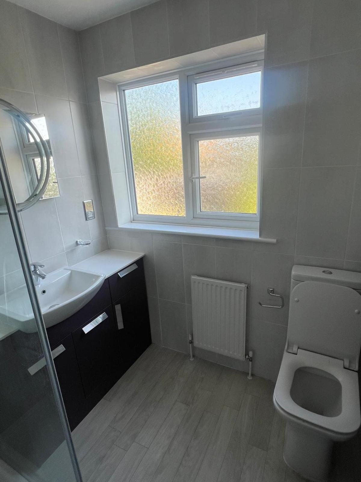 Good Priced Single Rooms In Northolt Exterior foto